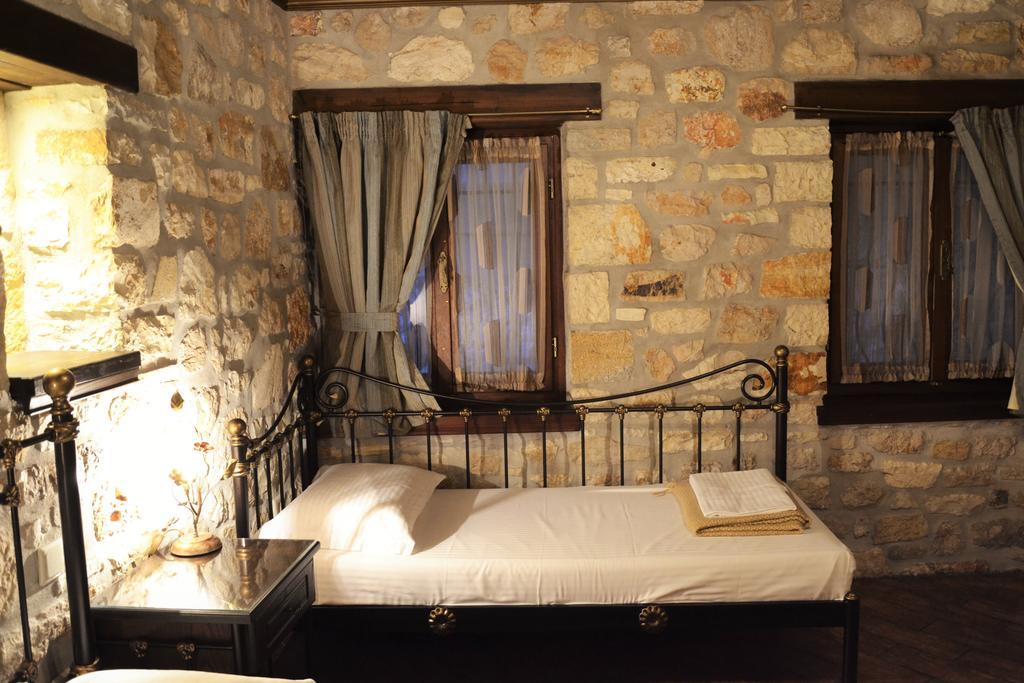 Hagiati Guesthouse Ioannina Exterior photo
